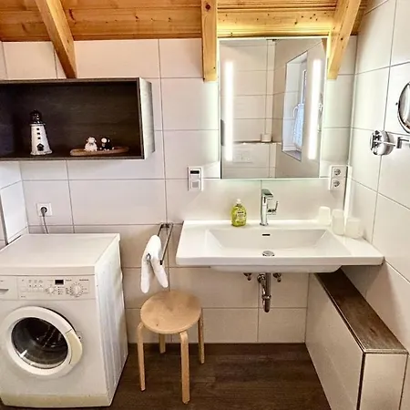 With 2 Bedrooms Dorumer Neufeld